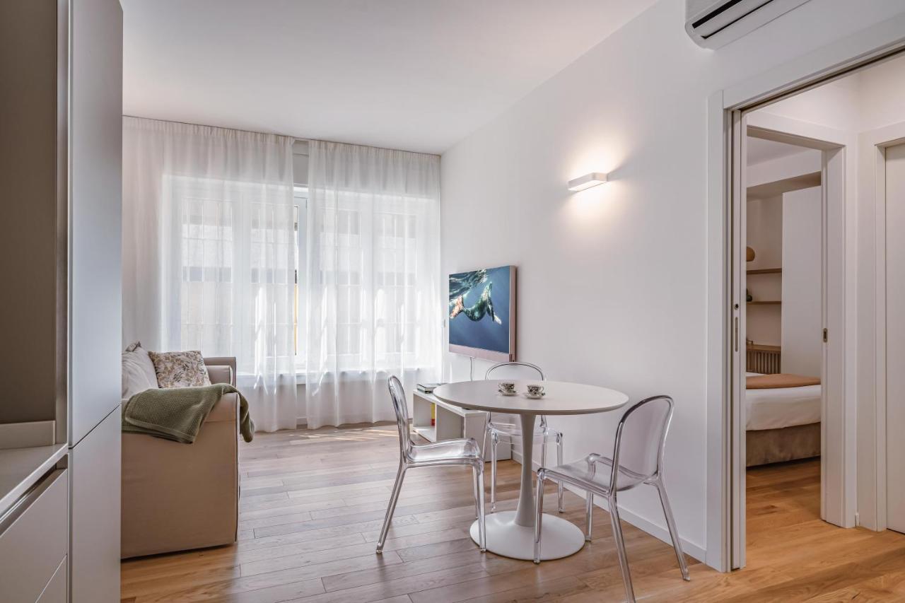 Milano Apartments S Agostino - Porta Genova Luaran gambar
