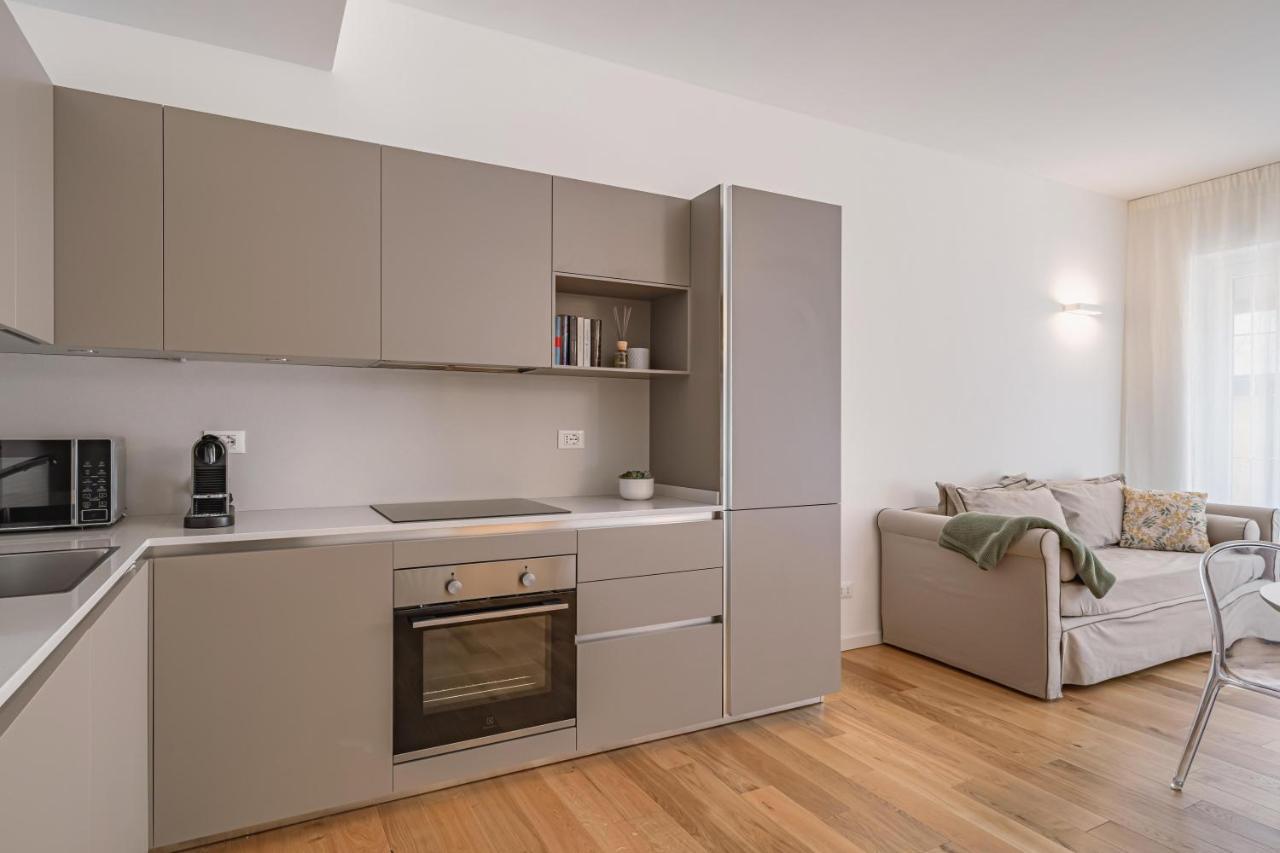 Milano Apartments S Agostino - Porta Genova Luaran gambar