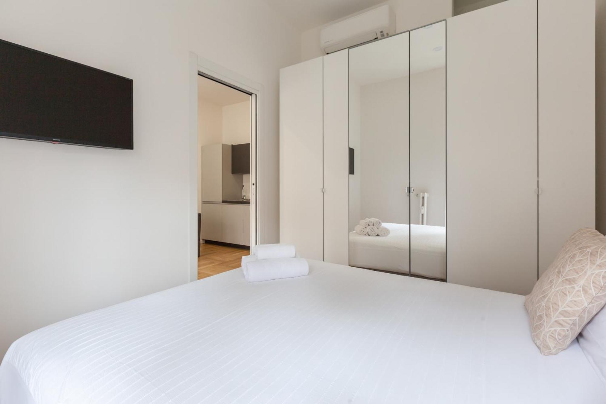 Milano Apartments S Agostino - Porta Genova Luaran gambar