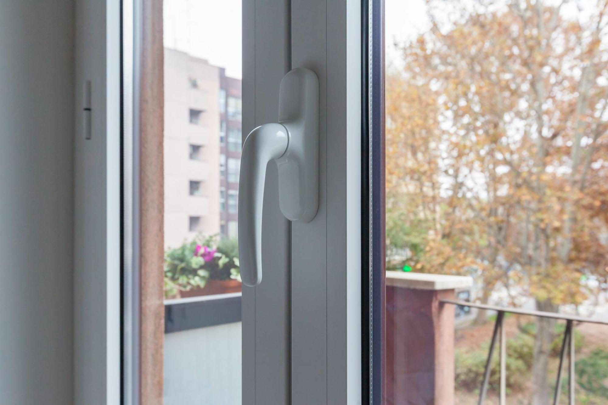 Milano Apartments S Agostino - Porta Genova Luaran gambar