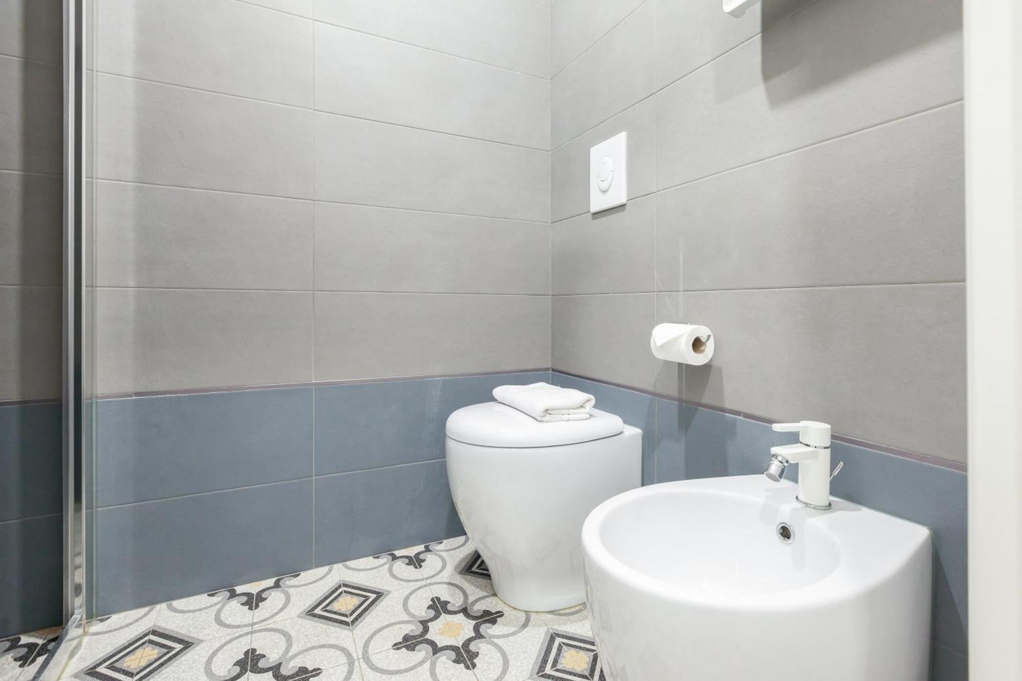 Milano Apartments S Agostino - Porta Genova Luaran gambar