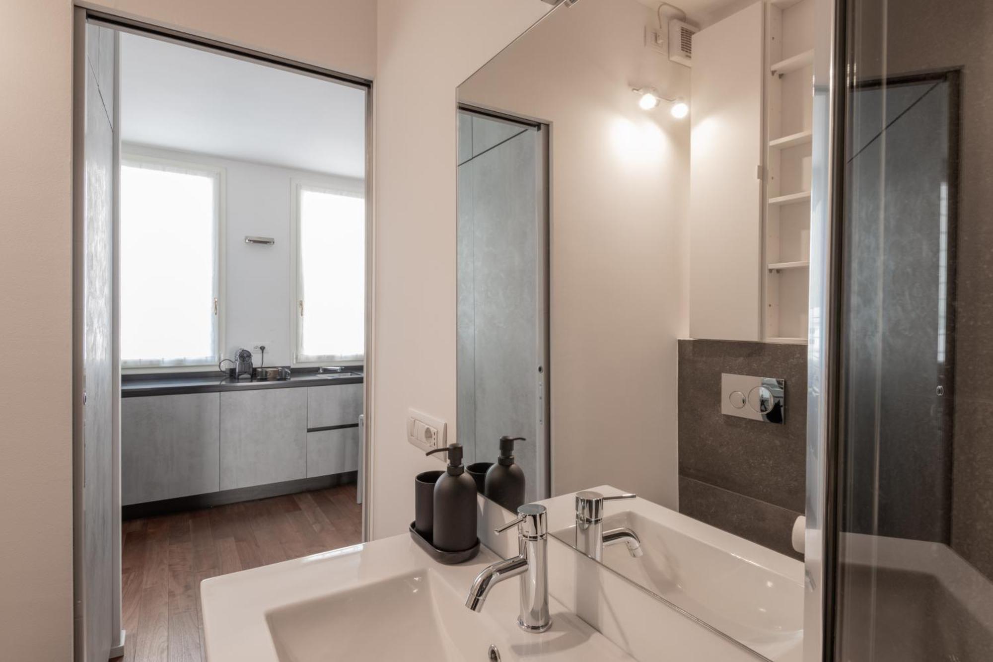 Milano Apartments S Agostino - Porta Genova Luaran gambar