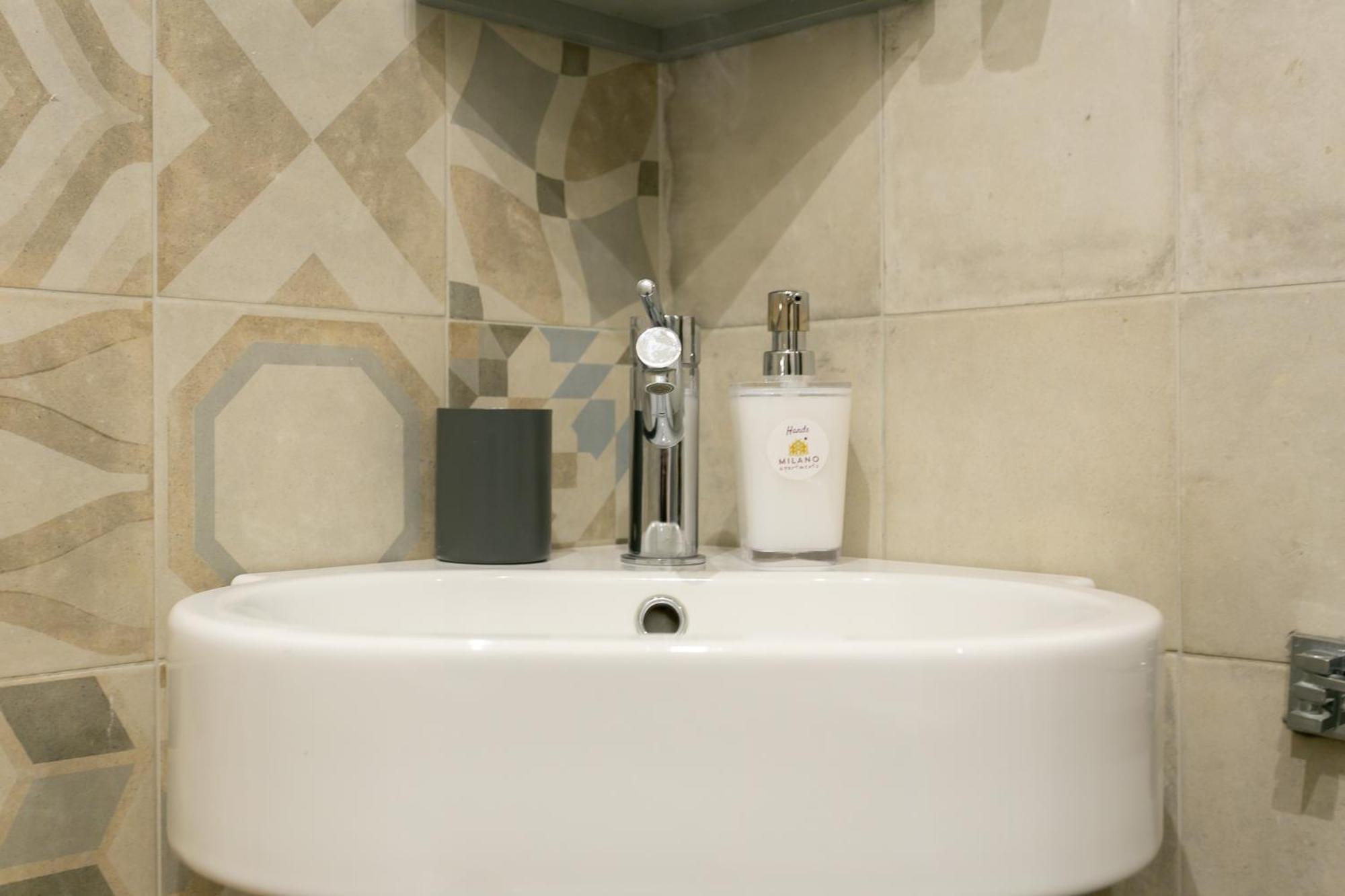 Milano Apartments S Agostino - Porta Genova Luaran gambar