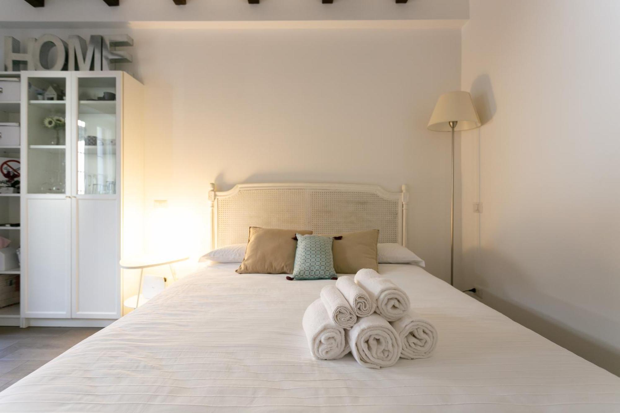 Milano Apartments S Agostino - Porta Genova Luaran gambar